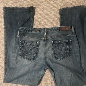 AG, ADRIANO GOLDSCHMIED BRIT DISTRESSRD LOW RISE BOOTCUT STRETCH JEANS SIZE 30R